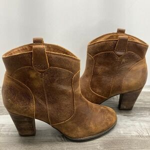 Clarks Indigo Brown Distressed Leather Western Ankle Boots 8M 63458 Stacked Heel